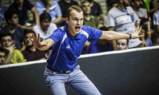 Бывший наставник сборной Казахстана возглавил аутсайдера чемпионата Украины