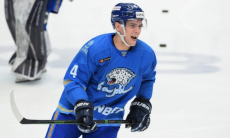 «Они стали нас вынуждать совершать ошибки». Егор Шалапов о матче с «Салаватом Юлаевым», возвращении в состав и словах тренера после поражений «Барыса»