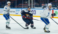 Фоторепортаж с матча КХЛ «Металлург» — «Барыс» 3:1