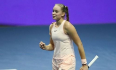 Рыбакина обыграла известную российскую теннисистку в первом круге Australian Open
