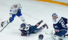 Молодой казахстанец из «Барыса» приятно удивил своим решением двукратного обладателя Кубка Гагарина