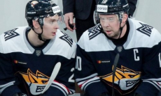 «Если честно». Сын Мозякина рассказал об игре с отцом в матче против «Барыса»