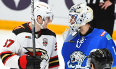 «Карлссона наверняка накормили очень вкусным вареньем». Недружелюбный Нур-Султан и игра «Барыса» удивили омичей