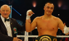Казахстанский супертяж-нокаутер после завоевания титула WBA хочет бои с Джошуа и Фьюри