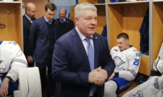 «Все молодчики». «Барыс» показал видео из раздевалки после победы над «Куньлунь Ред Стар»