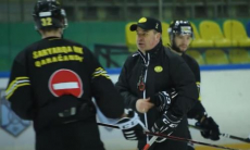 Леонид Тамбиев приступил к тренировкам с «Сарыаркой». Видео