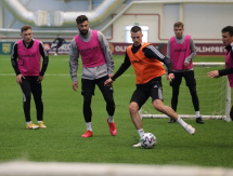 «Тобол» показал фоторепортаж с тренировки перед началом сезона