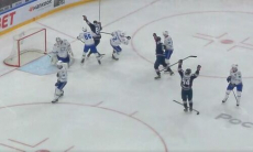 «Барыс» пропустил шайбу на 37 секунде первого матча в плей-офф КХЛ. Видео
