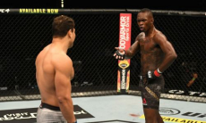 «Не могу заснуть. Вино или виски?» Чемпион UFC Исраэль Адесанья высмеял своего соперника