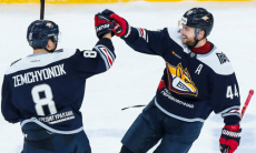 «Такая глупая травма». Стали известны подробности отсутствия лидера «Металлурга» в матчах с «Барысом»