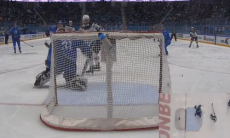 В КХЛ поспешили разобраться со спорным голом «Металлурга» в решающем матче с «Барысом». Видео