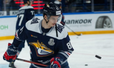 «Здорово провел первый раунд». От игрока «Металлурга» ждут прорыва после яркой серии с «Барысом»