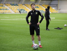 «Тобол» представил фото с предматчевой тренировки