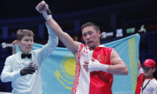 Казахстанский боксер побил украинца и одержал восьмую победу в профи. Видео