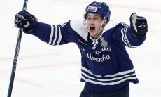 Клуб конференции «Барыса» в КХЛ предложил контракт на два года звездному бомбардиру. Известна зарплата