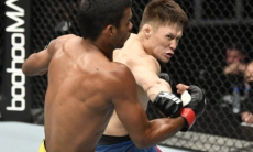 «У него львиное сердце». Казахстанский боец UFC приехал в топовый лагерь и впечатлил зарубежного тренера