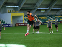 «Тобол» показал фото и видео предматчевой тренировки