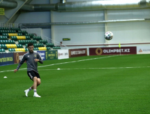 «Тобол» показал фото и видео предматчевой тренировки