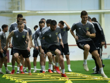 «Тобол» показал фото и видео предматчевой тренировки