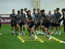 «Тобол» показал фото и видео предматчевой тренировки