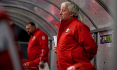 Соперник «Барыса» по КХЛ остался без главного тренера