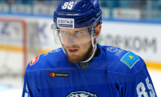 Хоккеист сборной Казахстана обратился к «Барысу» и его болельщикам после перехода в «Металлург»