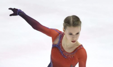 «Я над ними немножко издевалась». Российская фигуристка рассказала, как проводила растяжку хоккеистам в Казахстане