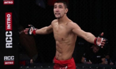 Казахский файтер побил бразильца на глазах у бывшего чемпиона UFC