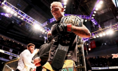 Стали известны гонорары Оливейры, Чендлера и Фергюсона на UFC 262