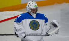 «Буллиты — это всегда напряжение». Решивший исход матча с Латвией вратарь сборной Казахстана рассказал о впечатлениях после первой победы на ЧМ-2021