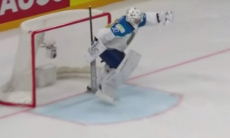 Тот самый момент. Видео отбитого победного буллита вратарем сборной Казахстана в матче с Латвией