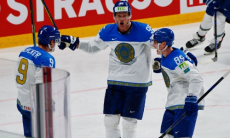 Сборная Казахстана победила действующих чемпионов мира по хоккею