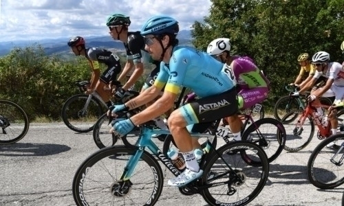 Гонщик «Астаны» поднялся в десятку лидеров генеральной квалификации после третьего этапа «Джиро д’Италия»