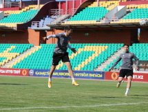 «Тобол» показал фото предматчевой тренировки