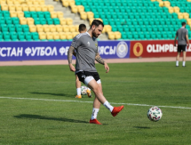 «Тобол» показал фоторепортаж с предматчевой тренировки