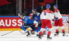 Появился видеообзор победного четвертьфинала сборной Финляндии на ЧМ-2021 с ассистом экс-форварда «Барыса»