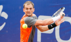 Недовесов вышел в четвертьфинал парного турнира в Словакии