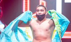 Казахстанский чемпион проиграл в дебютном поединке зарубежного промоушна 