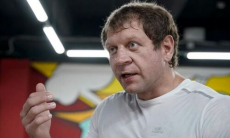 «Подерется с молодыми и получит травму». Брат Магомеда Исмаилова дал совет Александру Емельяненко