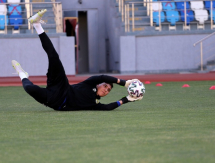 «Тобол» показал фоторепортаж с вечерней тренировки