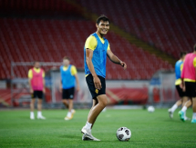 «Кайрат» провел тренировку на «Маракане» перед ответным матчем Лиги Чемпионов. Фото