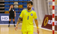 Одного из ведущих футболистов сборной Казахстана прооперировали в Бразилии