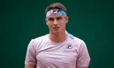 Казахстанский теннисист выиграл почти безнадежный матч на турнире в Италии