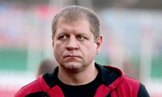 «Пьянствуют, курят». Александр Емельяненко рассказал о причинах неудач сборной России по футболу