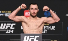 Сергей Морозов оказался легче своего соперника по второму бою в UFC