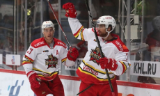 Конкурент «Барыса» на Востоке заключил контракты с тремя хоккеистами