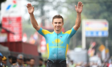 Сборная Казахстана по велоспорту на шоссе приступила к тренировкам в Токио