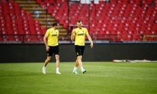 «Кайрат» провел тренировку на «Маракане» перед ответным матчем Лиги Чемпионов. Фото