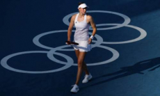 «Она смогла навязать свой теннис». Экс-первая ракетка мира объяснила поражение от Рыбакиной на Олимпиаде-2020