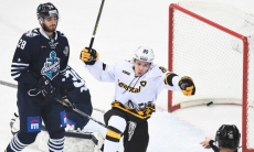 Соперник «Барыса» по Востоку КХЛ провел контрольный матч с «Северсталью»